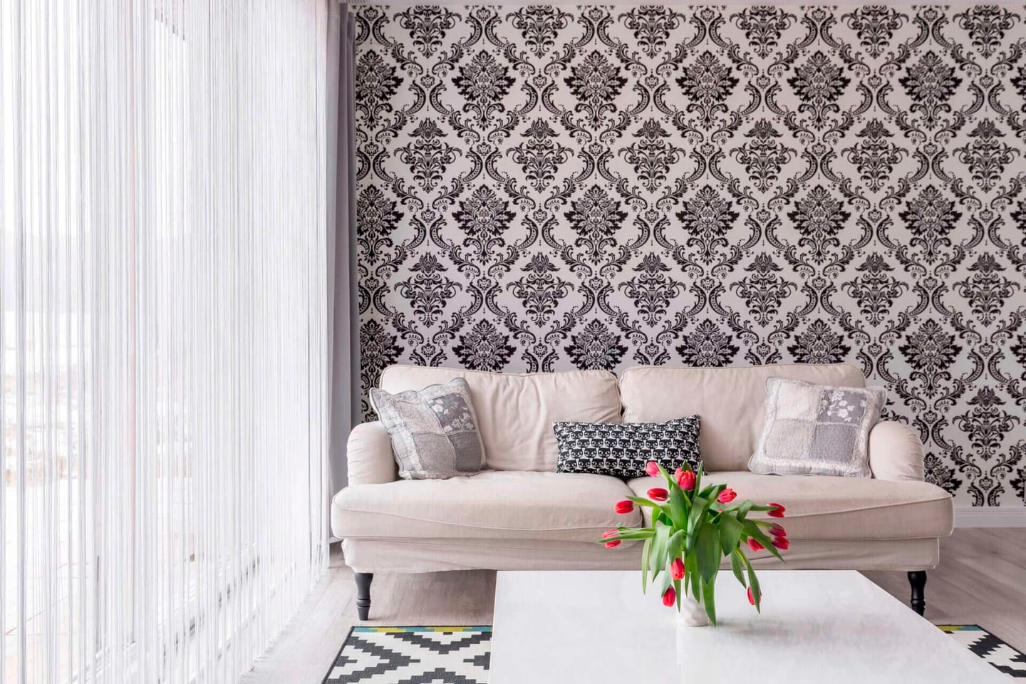 Black and white wall wallpaper