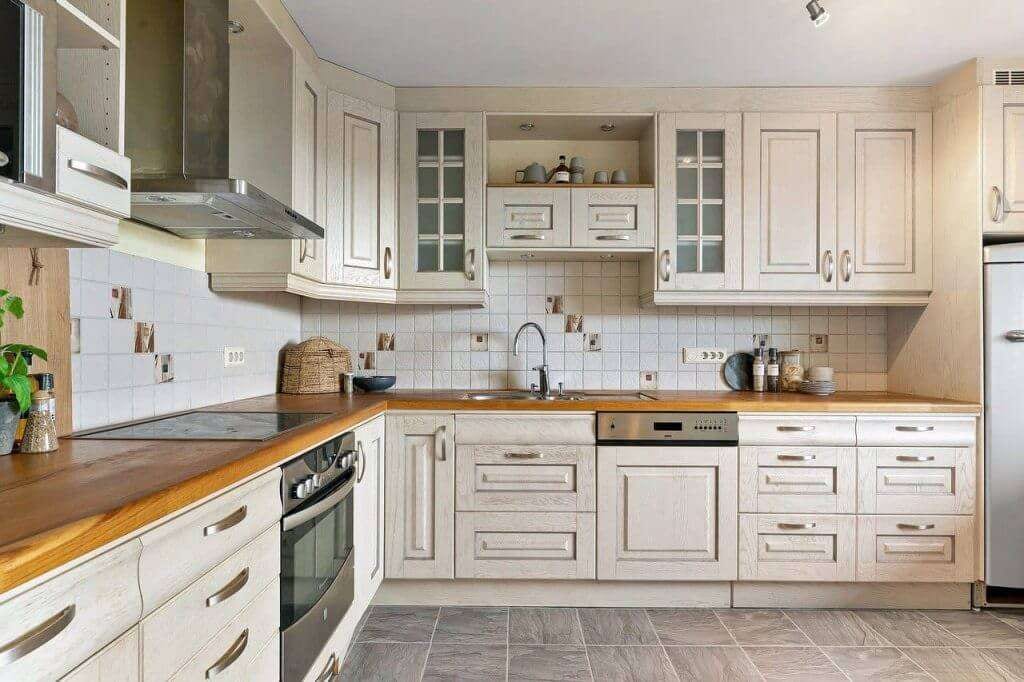 Fresh Home Cleaning brings you the go to list for apartment cleaning for move out.