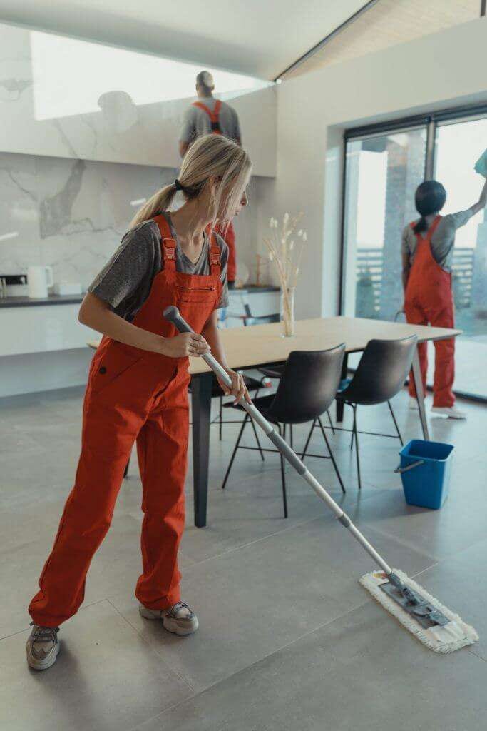 An apartment cleaning checklist will help you keep all your spaces tidy