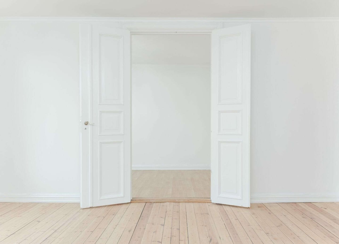 how to clean your walls perfectly