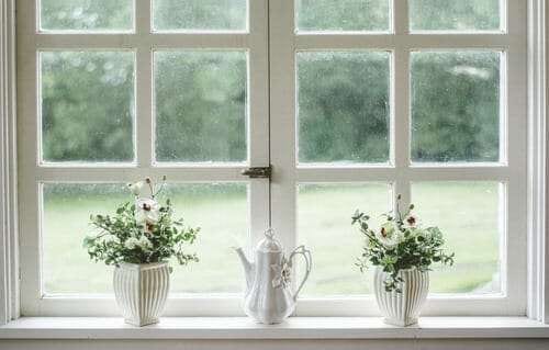 HOW TO CLEAN YOUR WINDOWS? A Step By Step Guide!